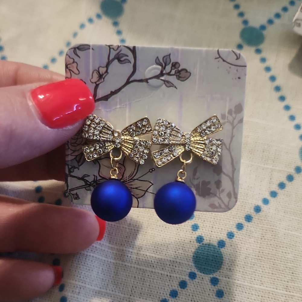 Chic Gold and Blue Bow Earrings